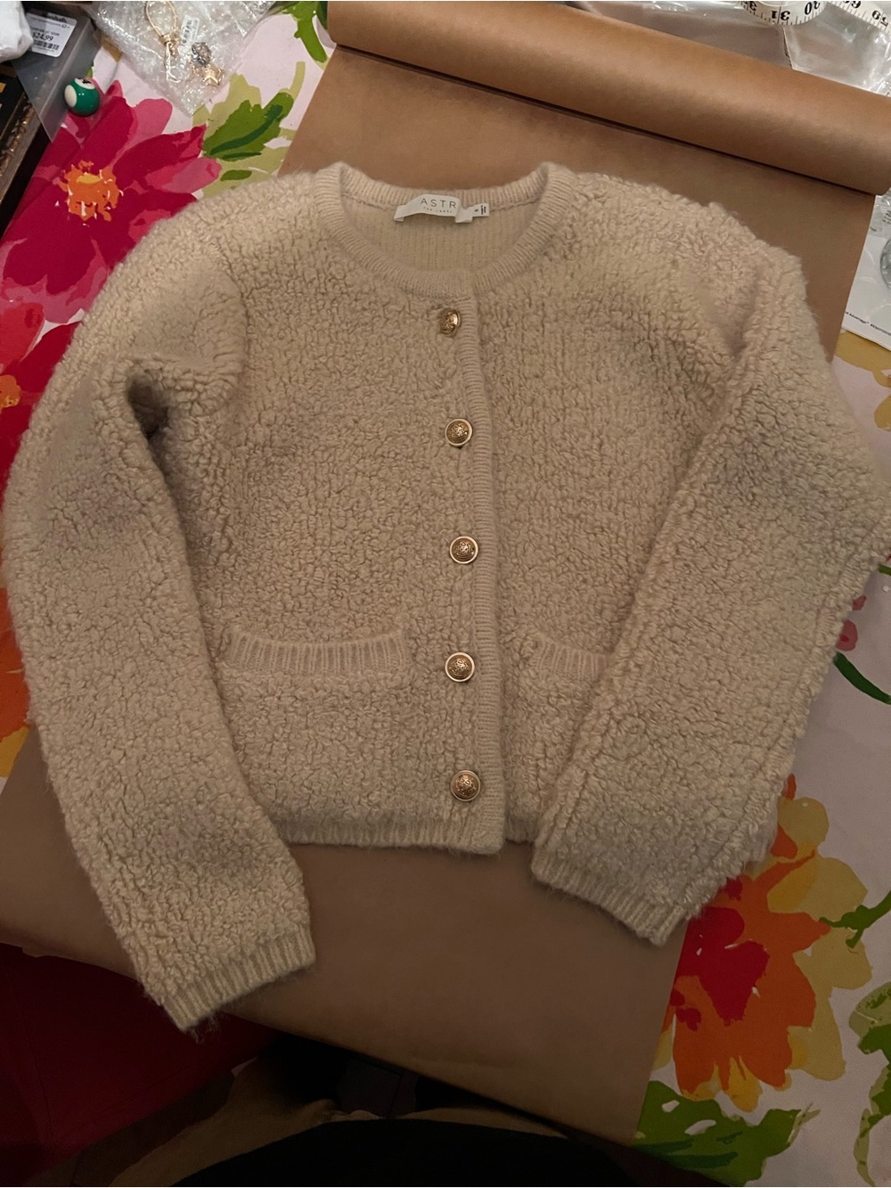 Astr Cream Bouclé Button-Front Cardigan - Picture 2 of 7